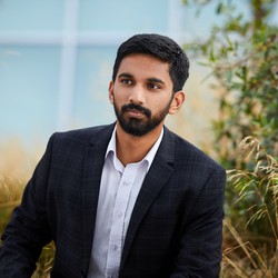 Photo of Dinesh Jayaraman
